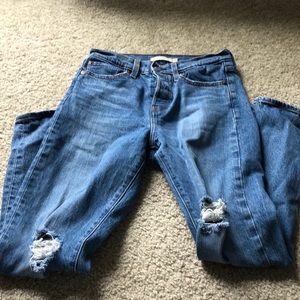 Levi’s Wedgie Fit jeans